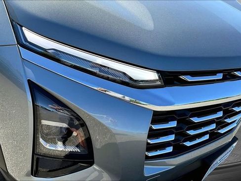 Used 2026 Chevrolet Equinox LT w/ Convenience Package II AWD/4WD image 29