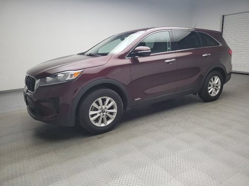 Used 2019 Kia Sorento AWD image 2