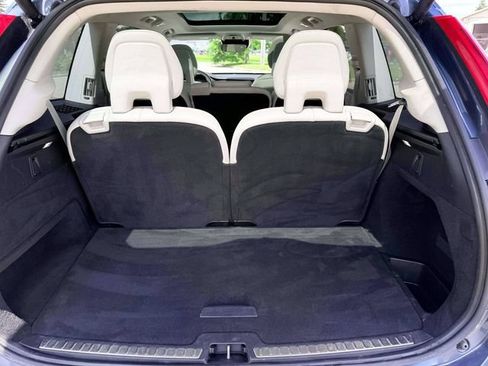 Used 2018 Volvo XC90 T6 Momentum w/ Protection Package Premier AWD/4WD image 10