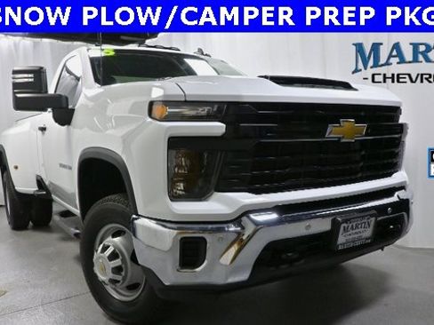 Used 2025 Chevrolet Silverado 3500 W/T w/ WT/CX Safety Package image 1