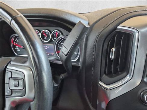 Used 2020 Chevrolet Silverado 1500 LT Trail Boss AWD/4WD image 12