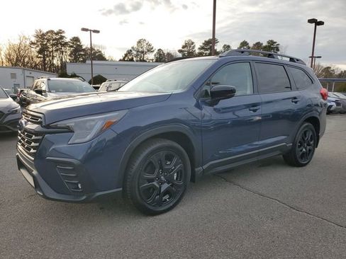 Used 2024 Subaru Ascent Onyx Edition Limited image 3