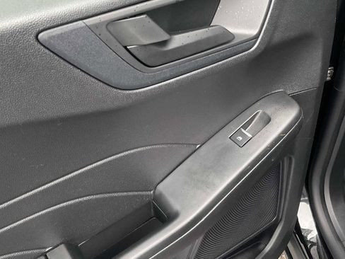 Used 2022 Ford Escape SE w/ Convenience Package image 33