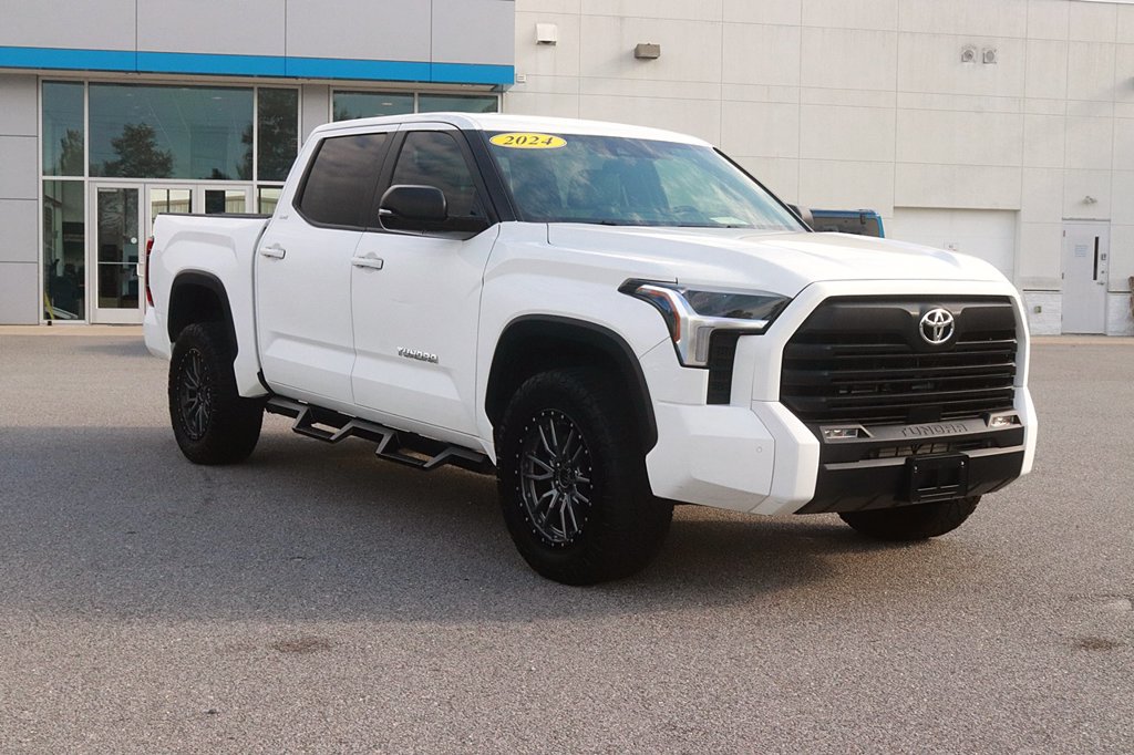 Used 2024 Toyota Tundra SR5 w/ SR5 Premium Package AWD/4WD image 3