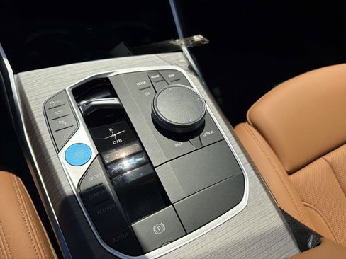 Used 2025 BMW i4 eDrive40 RWD image 21