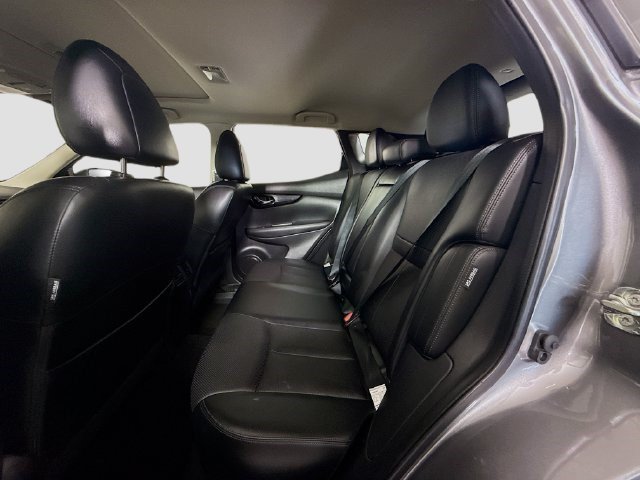 Used 2022 Nissan Rogue Sport SL w/ Premium Package AWD/4WD image 24