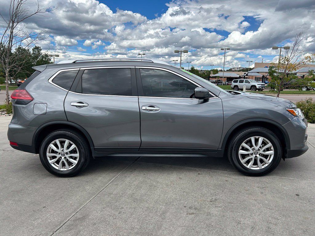 Used 2020 Nissan Rogue SV AWD/4WD image 8