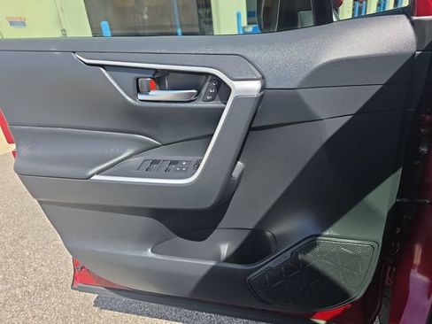 Used 2023 Toyota RAV4 XLE Premium AWD/4WD image 27