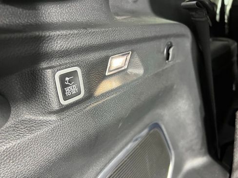 Used 2023 Jeep Grand Cherokee L Limited w/ Trailer Tow Group (B) image 32