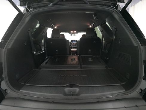 Certified 2025 Nissan Pathfinder Rock Creek image 10