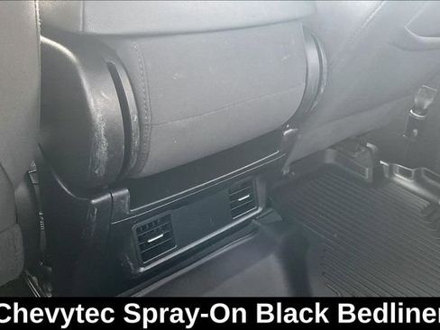 Used 2024 Chevrolet Silverado 3500 LT image 13