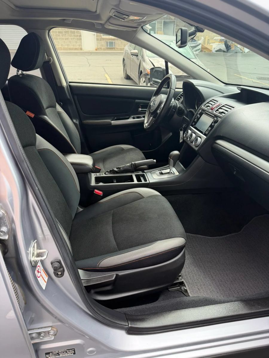 Used 2016 Subaru Crosstrek 2.0i Premium w/ Moonroof Package AWD/4WD image 13