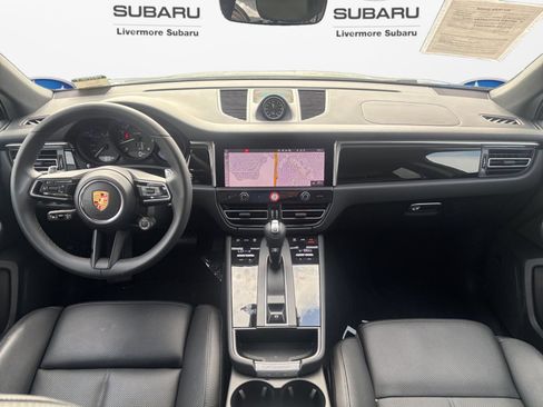Used 2026 Porsche Macan AWD/4WD image 12