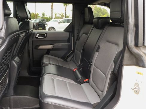 Used 2022 Ford Bronco Everglades AWD/4WD image 33