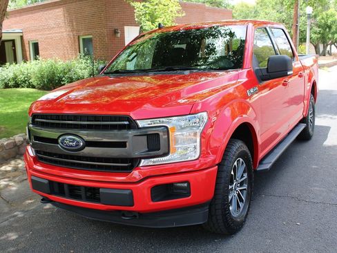 Used 2019 Ford F150 XLT w/ Equipment Group 302A Luxury image 40