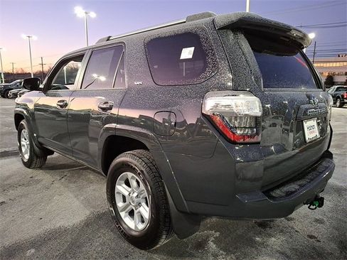 Certified 2024 Toyota 4Runner SR5 image 5