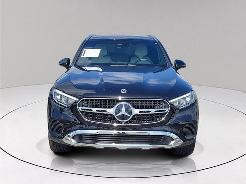 Certified 2025 Mercedes-Benz GLC 300 image 2