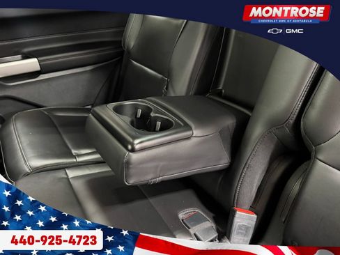 Used 2022 Ford Explorer XLT w/ Equipment Group 202A AWD/4WD image 35