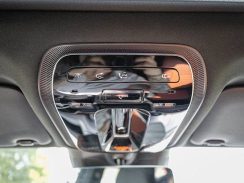 Certified 2023 Mercedes-Benz GLC 300 image 22