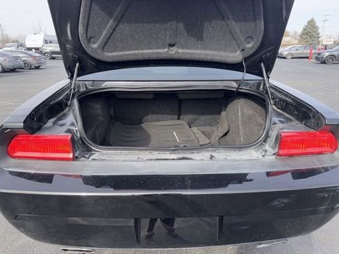 Used 2014 Dodge Challenger SXT w/ Super Sport Group (SS/T) image 8