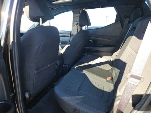 Used 2022 Hyundai Santa Cruz SEL Premium image 22