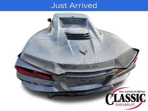 Used 2025 Chevrolet Corvette Z06 RWD image 7