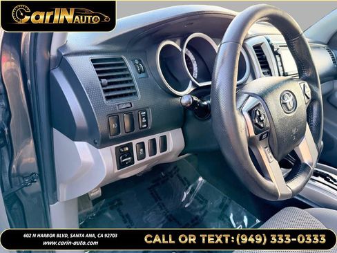 Used 2015 Toyota Tacoma PreRunner w/ TRD Sport Package RWD image 18