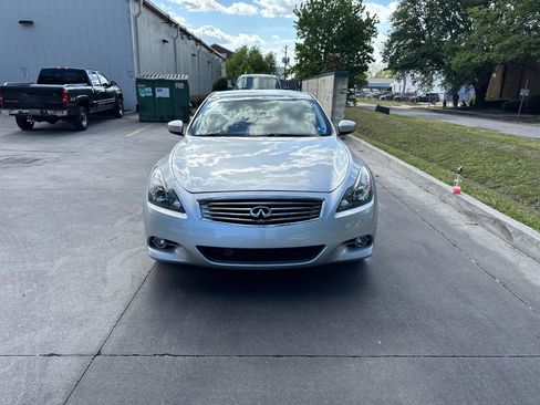 Used 2015 INFINITI Q60 Journey RWD image 5