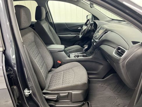 Used 2022 Chevrolet Equinox LT FWD image 21