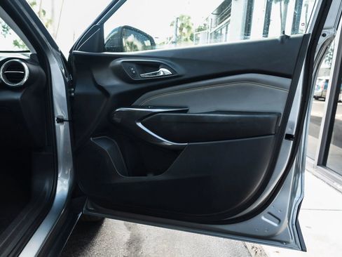 Used 2026 Chevrolet Trax ACTIV w/ Driver Confidence Package image 29