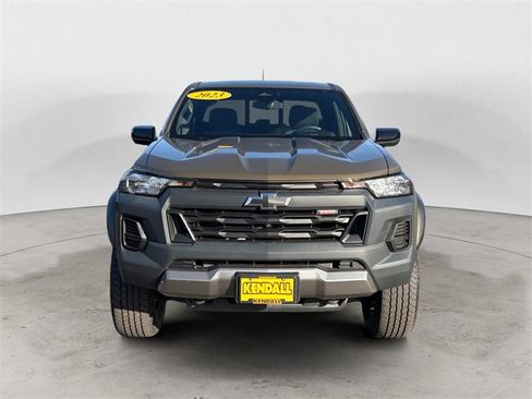 Used 2023 Chevrolet Colorado Trail Boss w/ Technology Package image 2