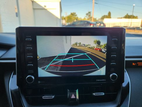 Used 2020 Toyota Corolla SE w/ Carpet Mat Package FWD image 16