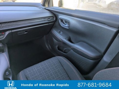Used 2023 Honda HR-V Sport image 14