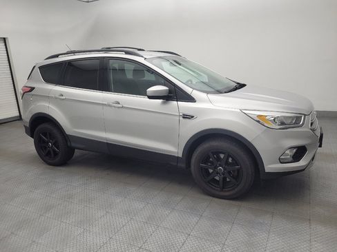 Used 2017 Ford Escape SE w/ Equipment Group 201A AWD/4WD image 11