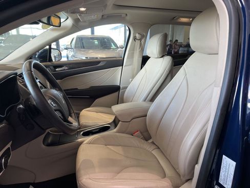 Used 2019 Lincoln MKC Reserve w/ MKC Climate Package AWD/4WD image 34