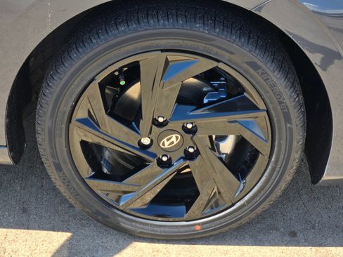New 2026 Hyundai Elantra SEL Sport Premium FWD image 7