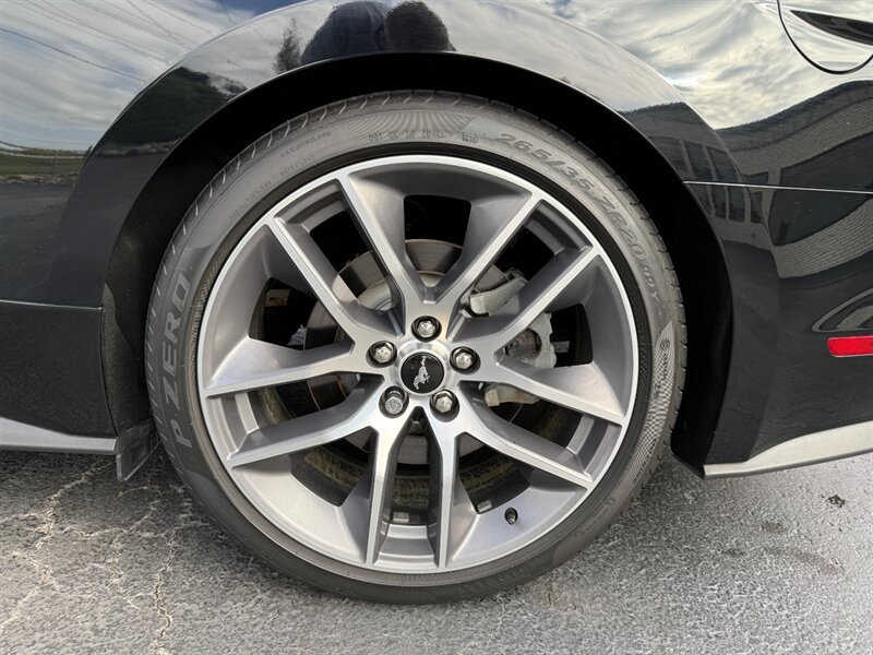 Used 2015 Ford Mustang GT Premium w/ Equipment Group 401A RWD image 23