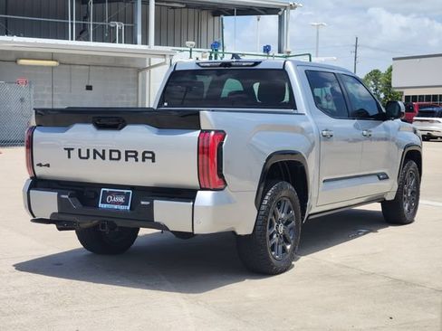 Used 2024 Toyota Tundra Platinum AWD/4WD image 7