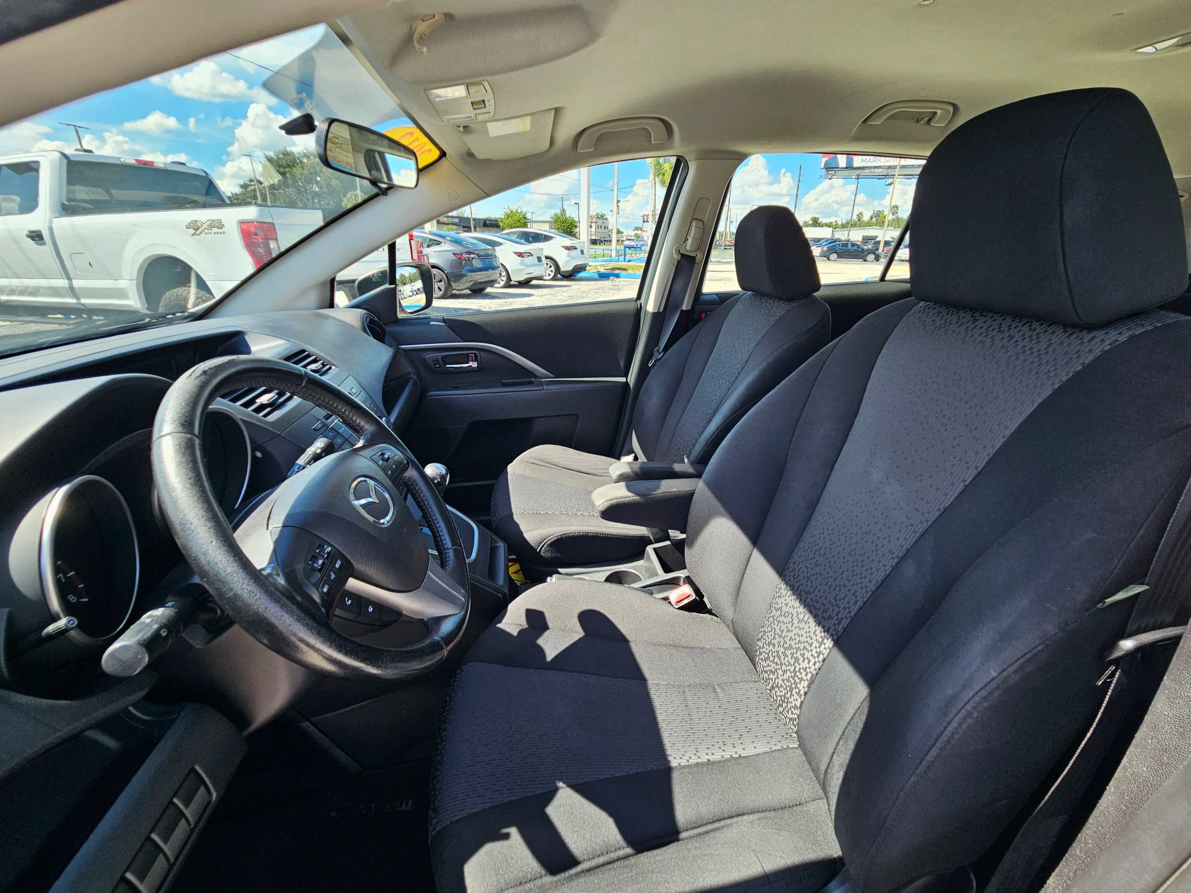 Used 2012 MAZDA MAZDA5 Touring FWD image 15