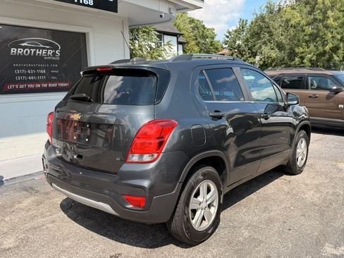 Used 2017 Chevrolet Trax LT AWD/4WD image 18