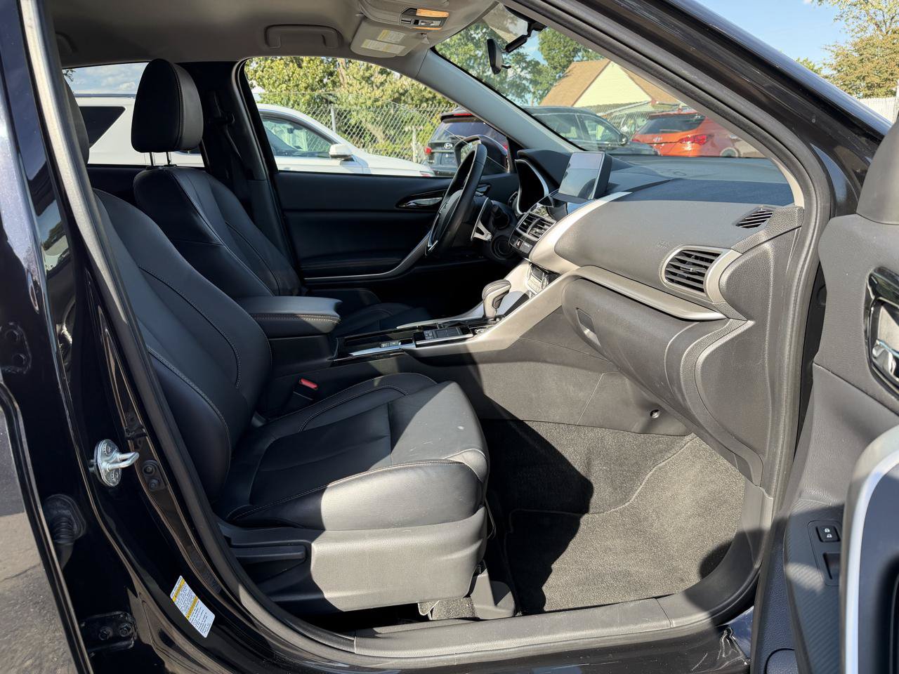 Used 2019 Mitsubishi Eclipse Cross SEL AWD/4WD image 17