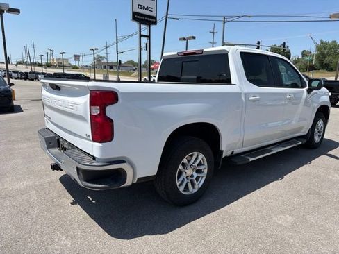Used 2025 Chevrolet Silverado 1500 LT w/ Z71 Off-Road Package AWD/4WD image 18