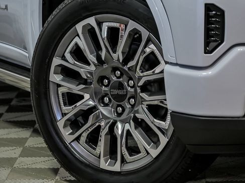 New 2026 GMC Sierra 1500 Denali Ultimate AWD/4WD image 3