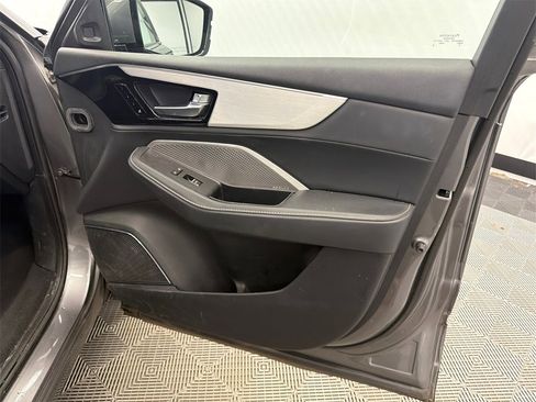 Used 2023 Acura MDX FWD w/ Technology Package image 16