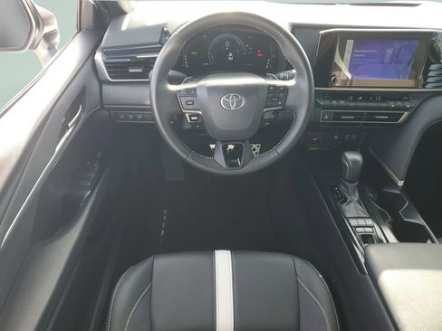 Certified 2025 Toyota Camry SE FWD image 12