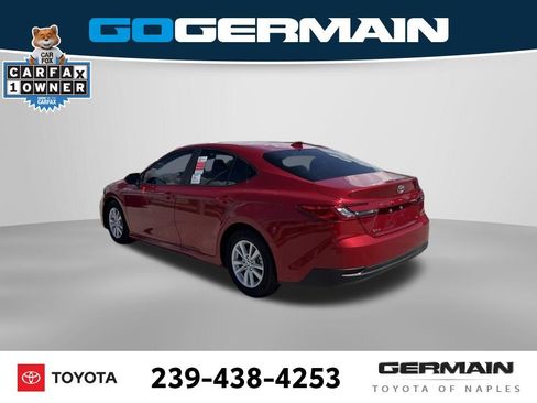 Used 2026 Toyota Camry LE w/ Convenience Package FWD image 5