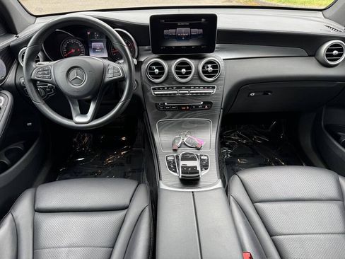 Used 2017 Mercedes-Benz GLC 300 4MATIC image 13