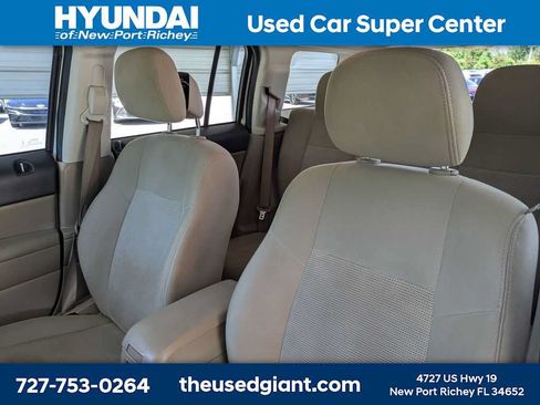 Used 2016 Jeep Patriot Latitude FWD image 10