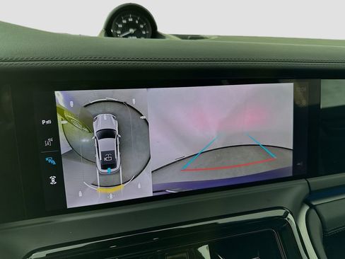 New 2026 Porsche Panamera image 17