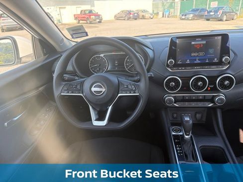 Used 2025 Nissan Sentra SV FWD image 19